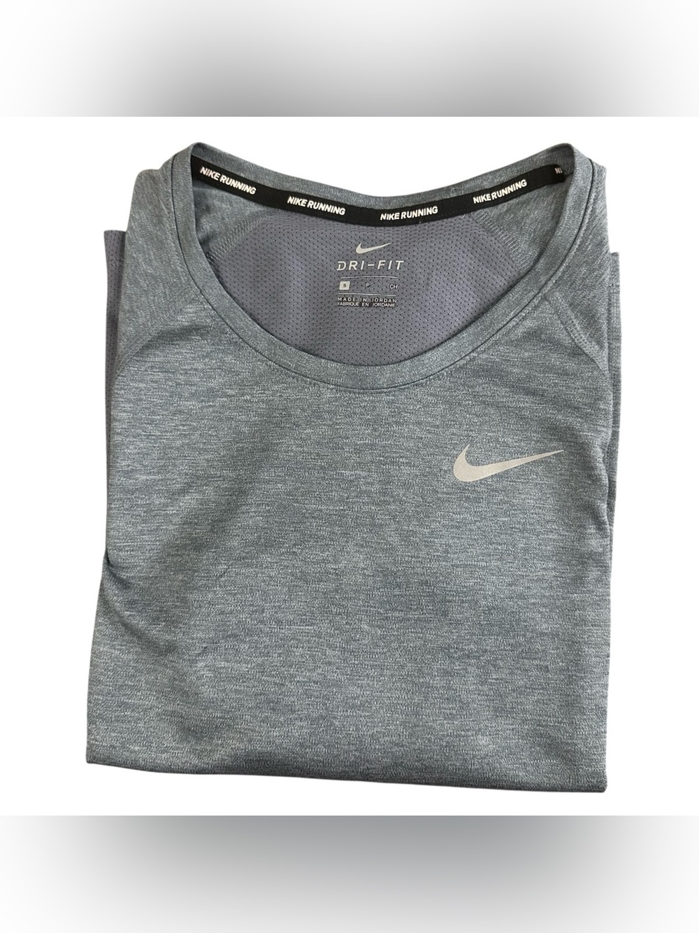 Nike Running Dri-FIT Women’s Long Sleeve Running Top Gray Small Athletic Shirt